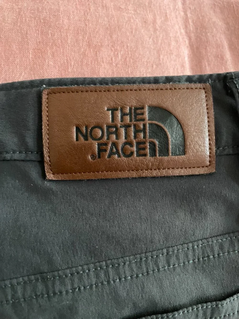 The North Face Mens Motion Pants‎ in Asphalt Grey Hiking Trousers - Size 32W
